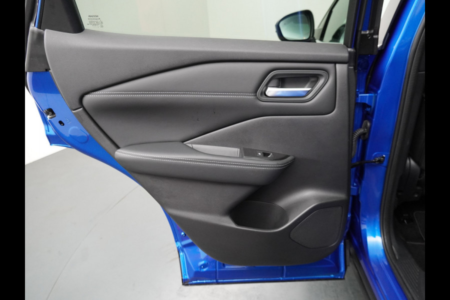 Nissan QASHQAI 1.5 e-Power Business Executive Apple  Carplay/Android Auto - Cruise Control - Dodehoekdetectie - 360 graden camera - Navigatie - Panorama dak - Stoelverwarming - Virena Zekerheidspakket €895,-