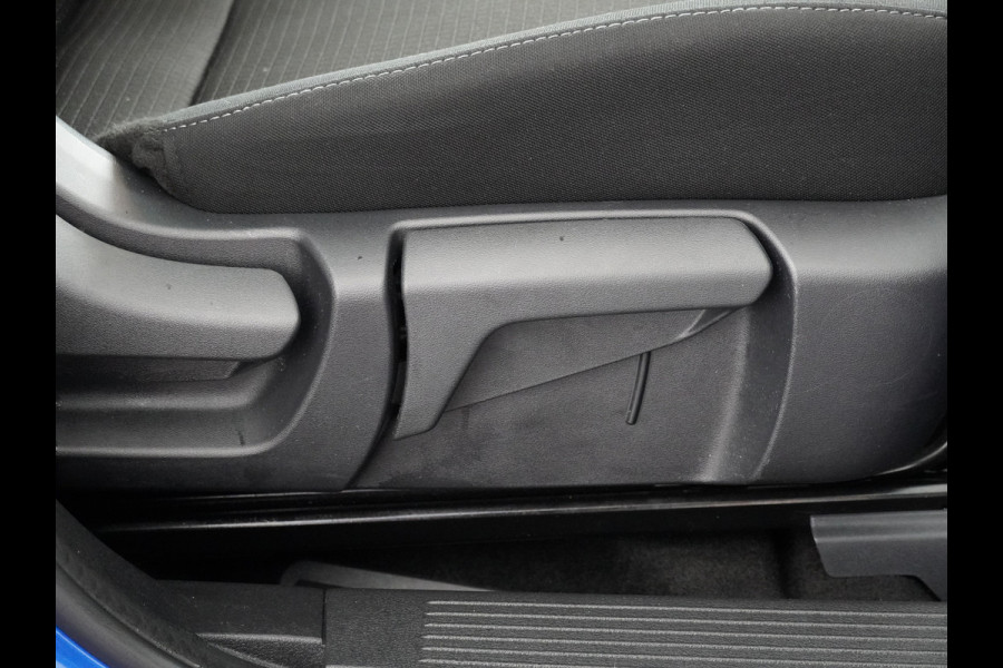 Nissan QASHQAI 1.5 e-Power Business Executive Apple  Carplay/Android Auto - Cruise Control - Dodehoekdetectie - 360 graden camera - Navigatie - Panorama dak - Stoelverwarming - Virena Zekerheidspakket €895,-