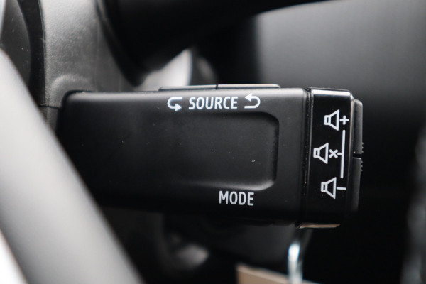 Renault Clio 1.0 TCe 90 Equilibre | Navi | Carplay |