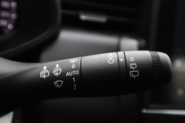 Renault Clio 1.0 TCe 90 Equilibre | Navi | Carplay |