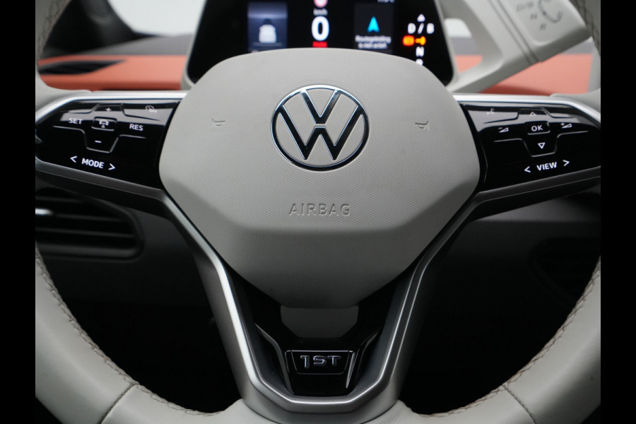 Volkswagen ID.3 First Plus 58 kWh 204pk Trekhaak Navigatie Camera Stoel/Stuurverwarming Acc
