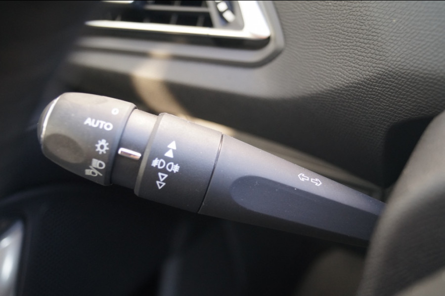 Peugeot 308 SW 1.2 PureTech 110pk Allure Pack -NAVI-DIGI-CAM-