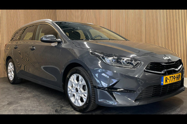Kia Ceed Sportswagon 1.5 T-GDi DynamicLine|160PK|TREKH.|CARPLAY+ANDROID|CAMERA|CLIMATE+CRUISE CONTROL|1E EIG.|INCL.BTW|NL AUTO|NAP
