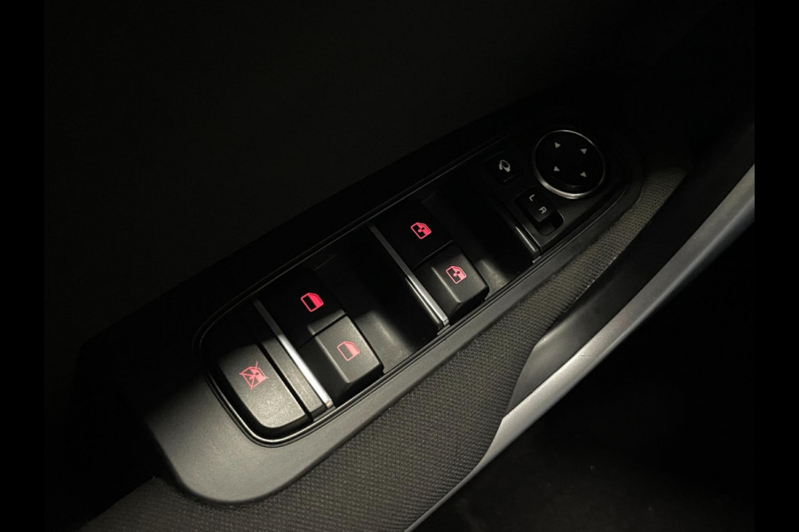 Kia Ceed Sportswagon 1.5 T-GDi DynamicLine|160PK|TREKH.|CARPLAY+ANDROID|CAMERA|CLIMATE+CRUISE CONTROL|1E EIG.|INCL.BTW|NL AUTO|NAP