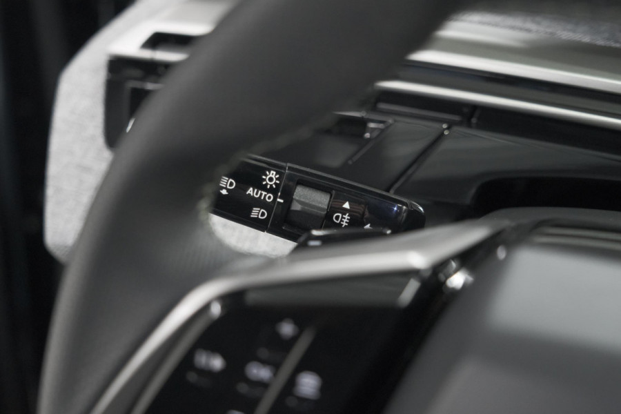 Peugeot 3008 1.2 Hybrid 145 GT | Elektrische Kofferklep | Camera | Stoelverwarming | Adaptieve Cruise Control