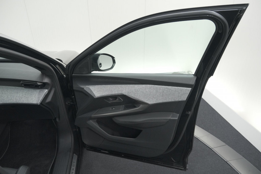 Peugeot 3008 1.2 Hybrid 145 GT | Elektrische Kofferklep | Camera | Stoelverwarming | Adaptieve Cruise Control