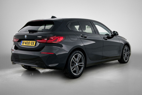 BMW 1-serie 118i Executive Edition (NL-auto, Goed OnderH, Carplay, Navi-groot, PDC V+A, Cruise Control, Etc)
