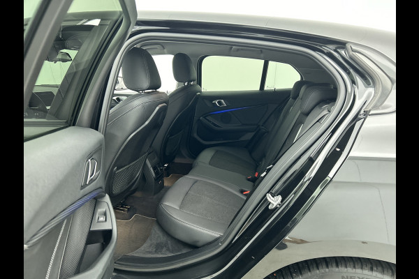BMW 1-serie 118i Executive Edition (NL-auto, Goed OnderH, Carplay, Navi-groot, PDC V+A, Cruise Control, Etc)