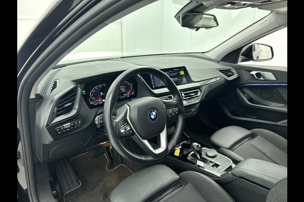 BMW 1-serie 118i Executive Edition (NL-auto, Goed OnderH, Carplay, Navi-groot, PDC V+A, Cruise Control, Etc)