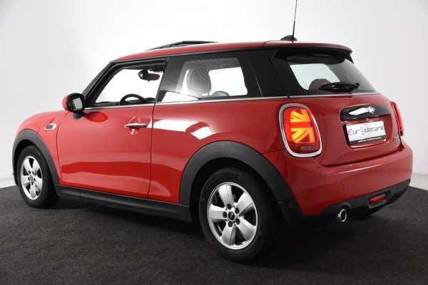MINI Cooper 1.5 *1ste Eigenaar*Panoramadak*Stoelverwarming*PDC*