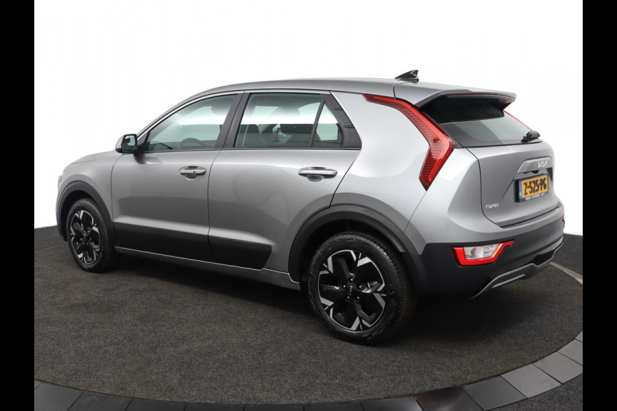 Kia Niro EV Light Edition 64.8 kWh Automaat SOH 98,8% Airco - Apple Carplay/Android Auto - Cruise Control - Navigatie - Fabrieksgarantie tot 05-2031