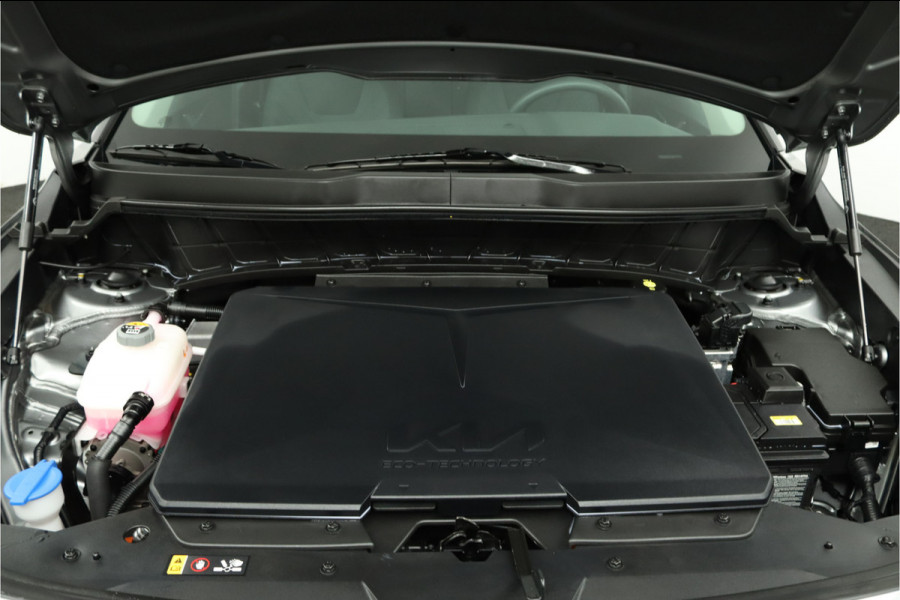 Kia Niro EV Light Edition 64.8 kWh Automaat SOH 98,8% Airco - Apple Carplay/Android Auto - Cruise Control - Navigatie - Fabrieksgarantie tot 05-2031