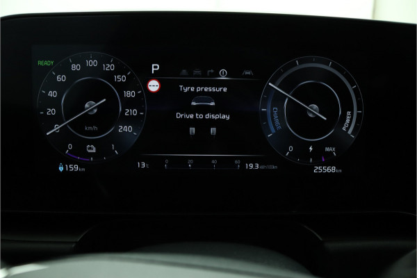 Kia Niro EV Light Edition 64.8 kWh Automaat SOH 98,8% Airco - Apple Carplay/Android Auto - Cruise Control - Navigatie - Fabrieksgarantie tot 05-2031