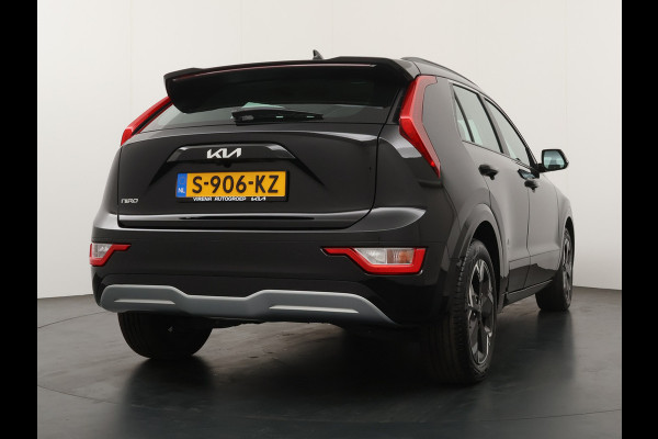 Kia Niro EV DynamicLine 64.8 kWh Automaat SOH 98,0% - Climate control  - Adaptive cruise control - Navigatie - Apple Carplay/Android Auto - Fabrieksgarantie t/m 02-2030
