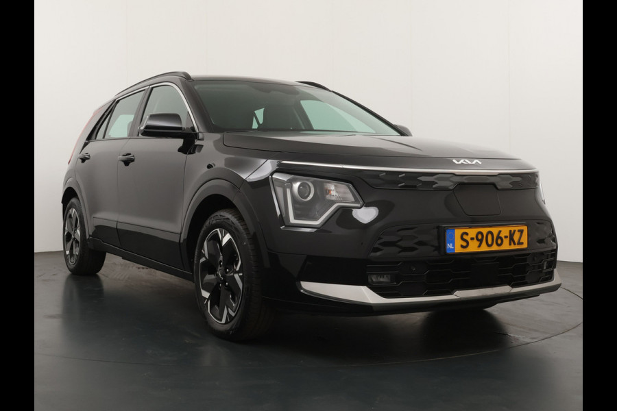 Kia Niro EV DynamicLine 64.8 kWh Automaat SOH 98,0% - Climate control  - Adaptive cruise control - Navigatie - Apple Carplay/Android Auto - Fabrieksgarantie t/m 02-2030