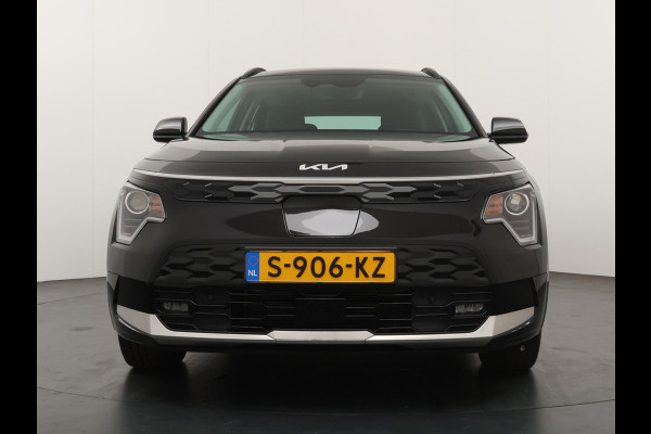 Kia Niro EV DynamicLine 64.8 kWh Automaat SOH 98,0% - Climate control  - Adaptive cruise control - Navigatie - Apple Carplay/Android Auto - Fabrieksgarantie t/m 02-2030
