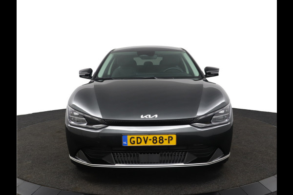 Kia Ev6 Edition Advanced 77.4 kWh Automaat SOH 98,6% - Matrix LED Koplampen - Kunst Lederen Bekleding - Adaptief Cruise Control - Climate Control - Fabrieksgarantie Tot 2031