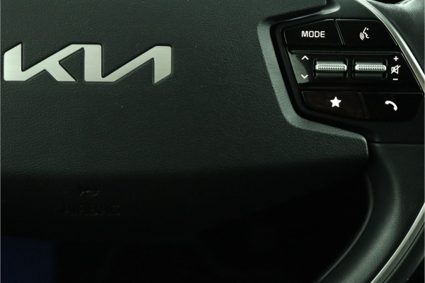 Kia Ev6 Edition Advanced 77.4 kWh Automaat SOH 98,6% - Matrix LED Koplampen - Kunst Lederen Bekleding - Adaptief Cruise Control - Climate Control - Fabrieksgarantie Tot 2031