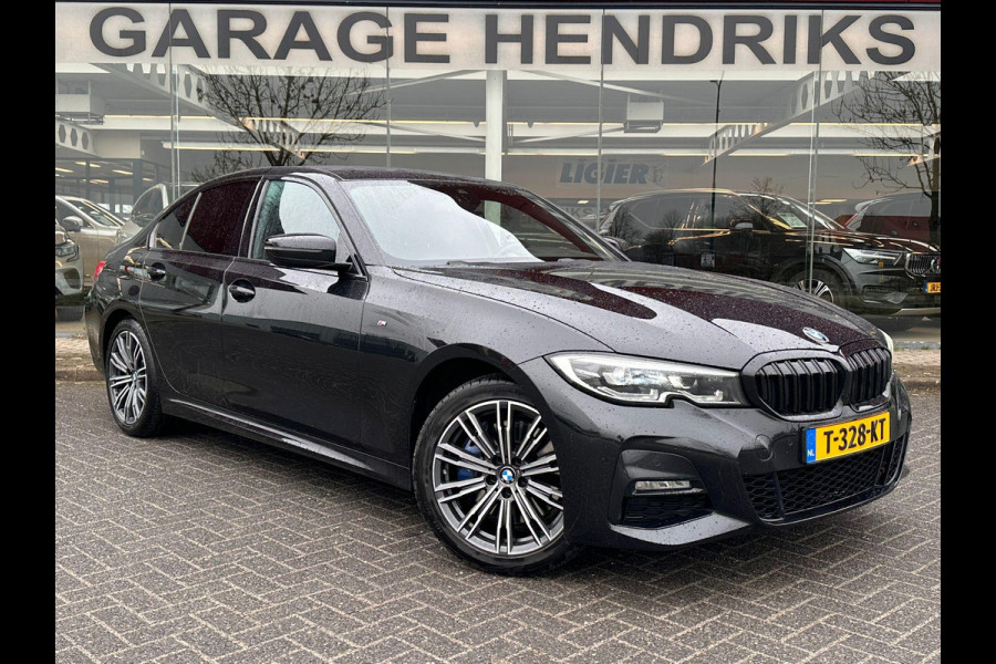 BMW 3-serie 330e | Trekhaak wegklapbaar | Nieuwe banden | Climate  | CC | Leder Stof |