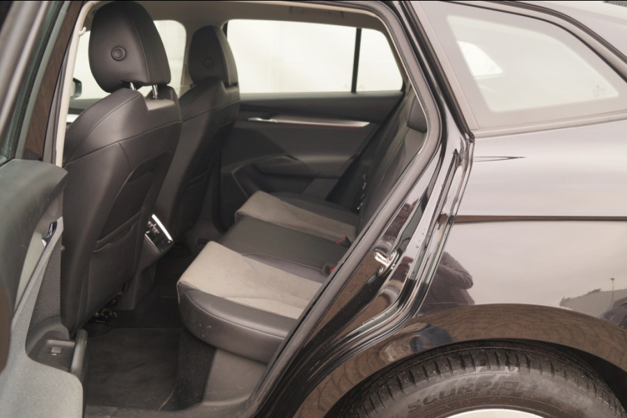 Škoda ENYAQ iV 60 180pk 62kWh -SOH90%-TREKHAAK-NAVI-ECC-PDC-