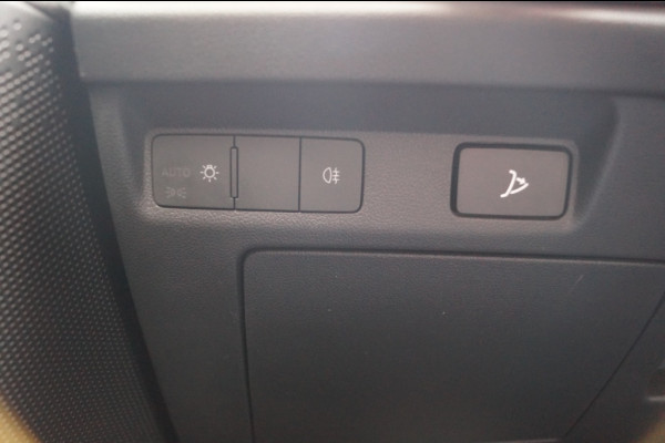 Škoda ENYAQ iV 60 180pk 62kWh -SOH90%-TREKHAAK-NAVI-ECC-PDC-