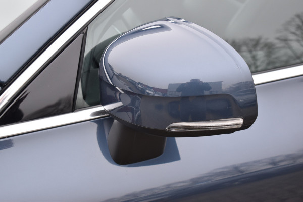 Volvo XC60 T5 AWD 250PK Automaat Momentum | Trekhaak | Leder | Stoelverwarming | Elektr. Stoel