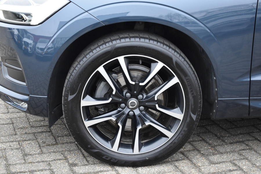 Volvo XC60 T5 AWD 250PK Automaat Momentum | Trekhaak | Leder | Stoelverwarming | Elektr. Stoel