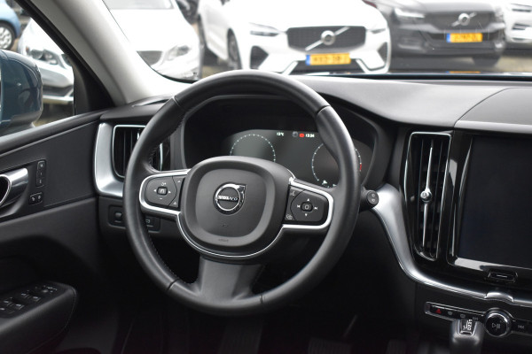 Volvo XC60 T5 AWD 250PK Automaat Momentum | Trekhaak | Leder | Stoelverwarming | Elektr. Stoel