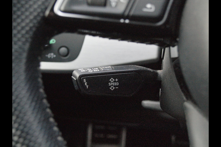 Audi A4 Avant 35 TFSI S edition | 2X S-Line | Cruise Control | Automaat | Navi | NL-Auto |