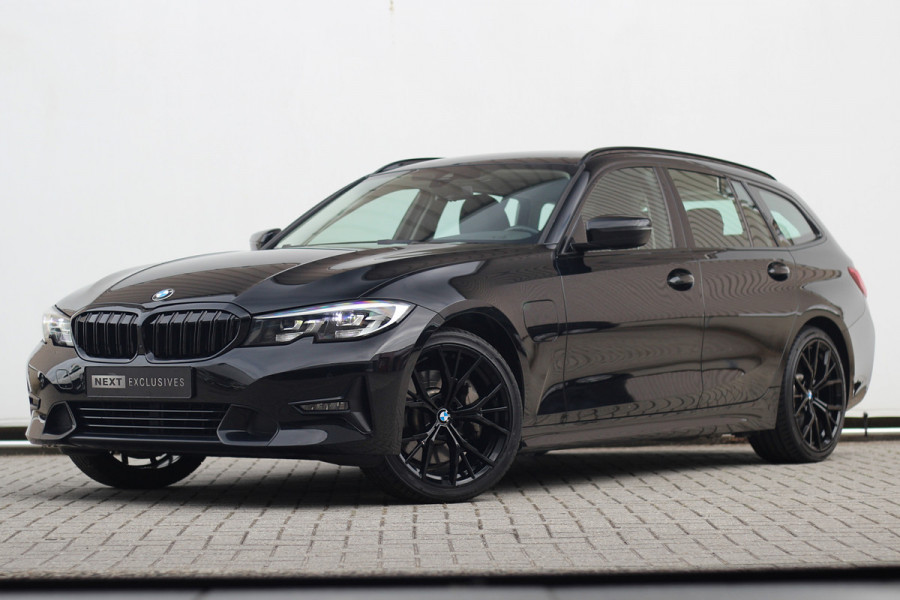 BMW 3 Serie Touring 330e Sportline | Shadow | 19 | Live cockpit