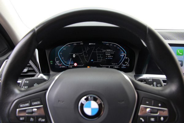 BMW 3 Serie Touring 330e Sportline | Shadow | 19 | Live cockpit