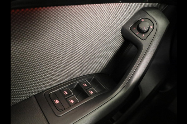 Seat Ateca 1.4 EcoTSI FR Business Intense 150pk Automaat | Navigatie | Parkeercamera | Verwarmbare