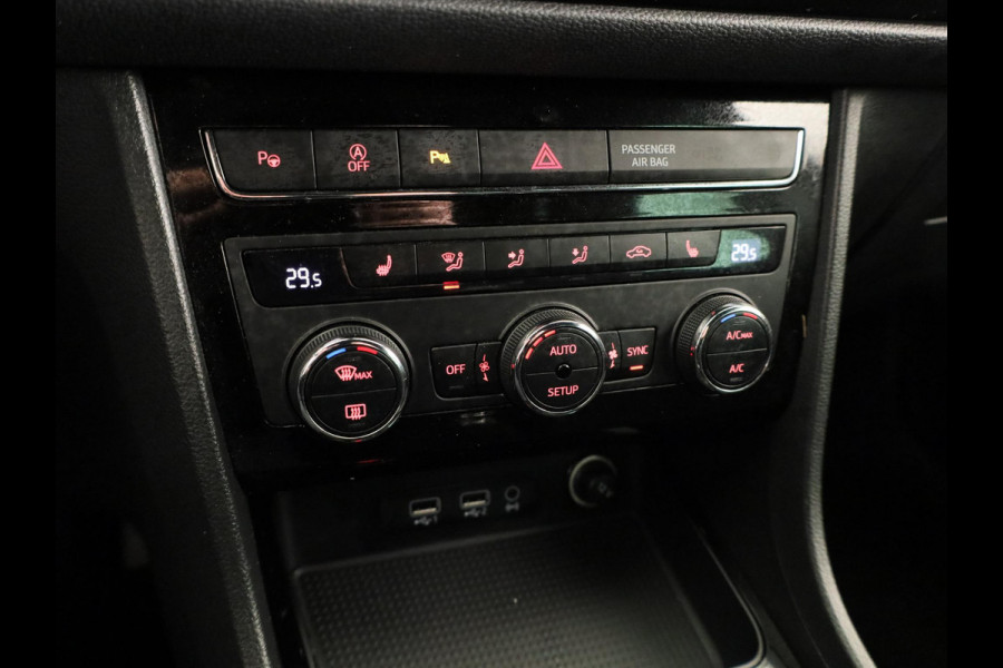 Seat Ateca 1.4 EcoTSI FR Business Intense 150pk Automaat | Navigatie | Parkeercamera | Verwarmbare