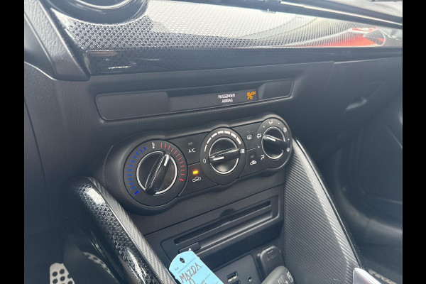 Mazda 2 1.5 Skyactiv-G Sport Selected | All Season banden | Camera