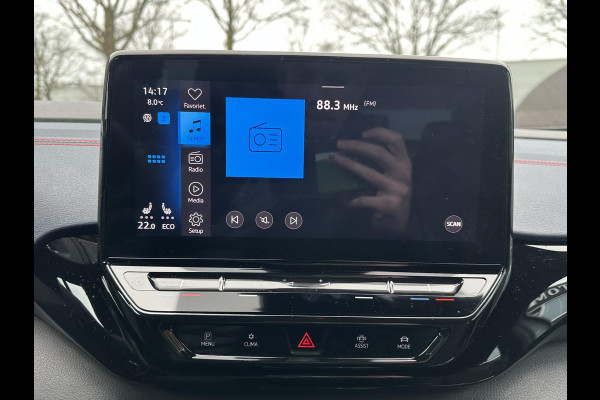 Volkswagen ID.4 GTX Advantage 4Motion 77 kWh 300PK | SOH 90% | WARMTEPOMP | 20 INCH | TREKHAK ELEKTRISCH UITKLAPBAAR | ACC CRUISE CONTROLE | STOEL + STUURWIELVERWARMING | MATRIX-LED-KOPLAMP (IQ.LIGHT) | RIJKLAAR GELEVERD MET 12 MND BOVAG GARANTIE