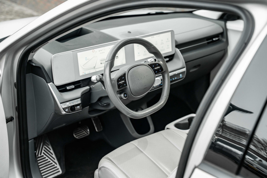 Hyundai IONIQ 5 Lounge 73kWh | Matte lak | Leder | 96.8%SOH | ACC | Relax Pakket