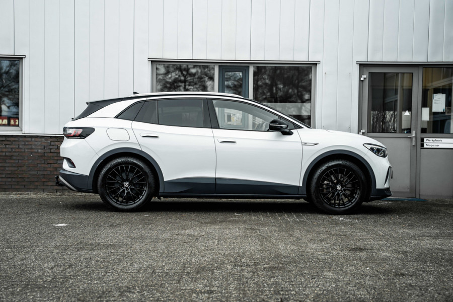 Volkswagen ID.4 First 77kWh | Trekhaak | Stoelverwarming | Camera