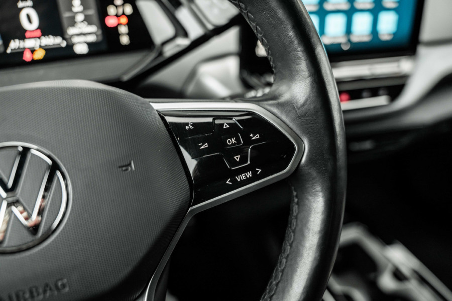 Volkswagen ID.4 First 77kWh | Trekhaak | Stoelverwarming | Camera