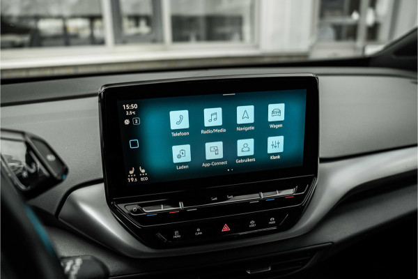 Volkswagen ID.4 First 77kWh | Trekhaak | Stoelverwarming | Camera
