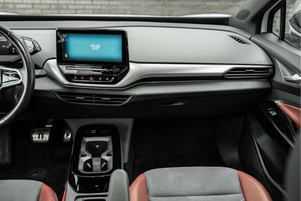 Volkswagen ID.4 First 77kWh | Trekhaak | Stoelverwarming | Camera