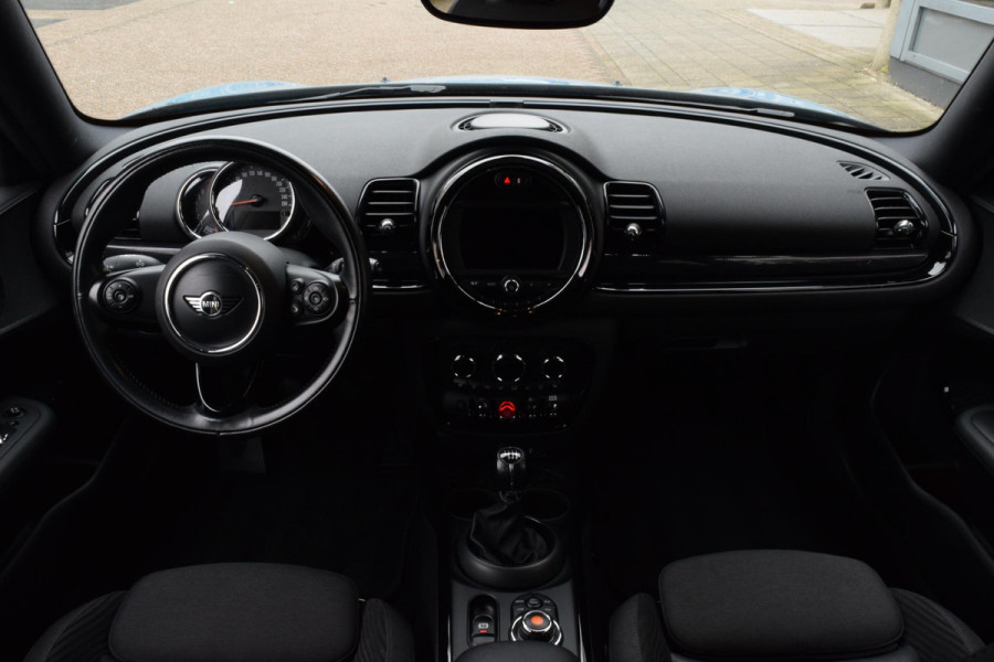 MINI Clubman 1.5 Cooper Pepper|17"|Carplay|Led|Sportstoel