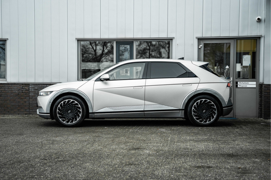 Hyundai IONIQ 5 Lounge 73kWh | Relax Pakket | Trekhaak | 20"LMV | Matte lak