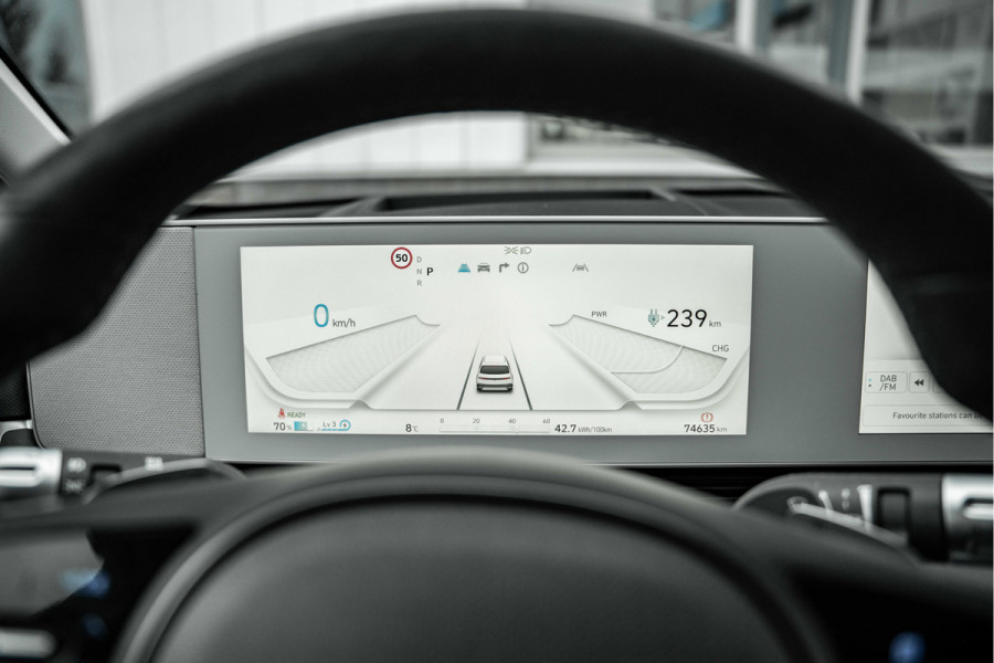 Hyundai IONIQ 5 Lounge 73kWh | Relax Pakket | Trekhaak | 20"LMV | Matte lak