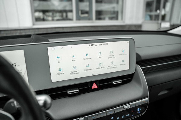 Hyundai IONIQ 5 Lounge 73kWh | Relax Pakket | Trekhaak | 20"LMV | Matte lak