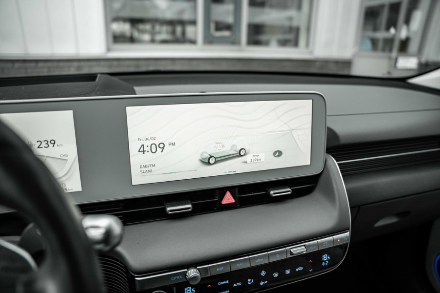 Hyundai IONIQ 5 Lounge 73kWh | Relax Pakket | Trekhaak | 20"LMV | Matte lak