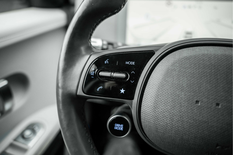 Hyundai IONIQ 5 Lounge 73kWh | Relax Pakket | Trekhaak | 20"LMV | Matte lak