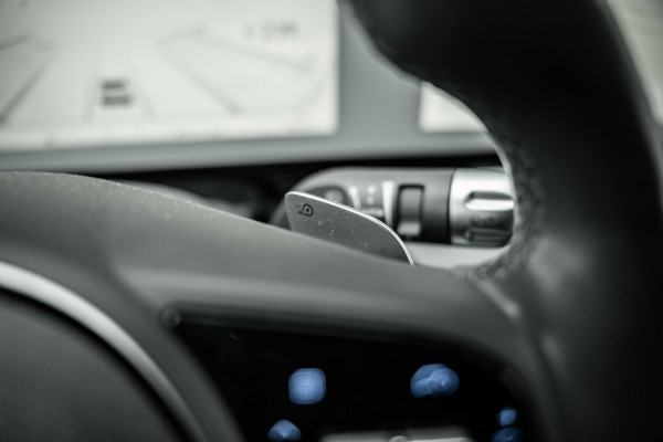 Hyundai IONIQ 5 Lounge 73kWh | Relax Pakket | Trekhaak | 20"LMV | Matte lak