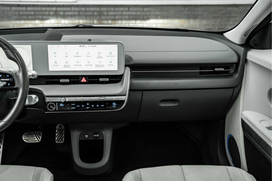 Hyundai IONIQ 5 Lounge 73kWh | Relax Pakket | Trekhaak | 20"LMV | Matte lak