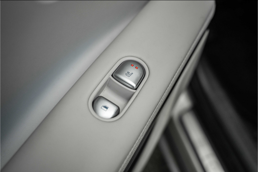 Hyundai IONIQ 5 Lounge 73kWh | Relax Pakket | Trekhaak | 20"LMV | Matte lak