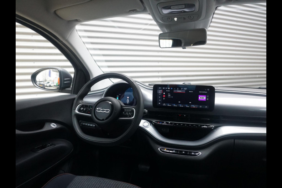 Fiat 500E Business Launch Edition 42 kWh Camera | All-season | Business Pack